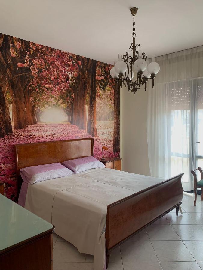 Casa Ninetta Apartment Bari Bagian luar foto