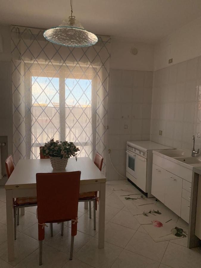 Casa Ninetta Apartment Bari Bagian luar foto