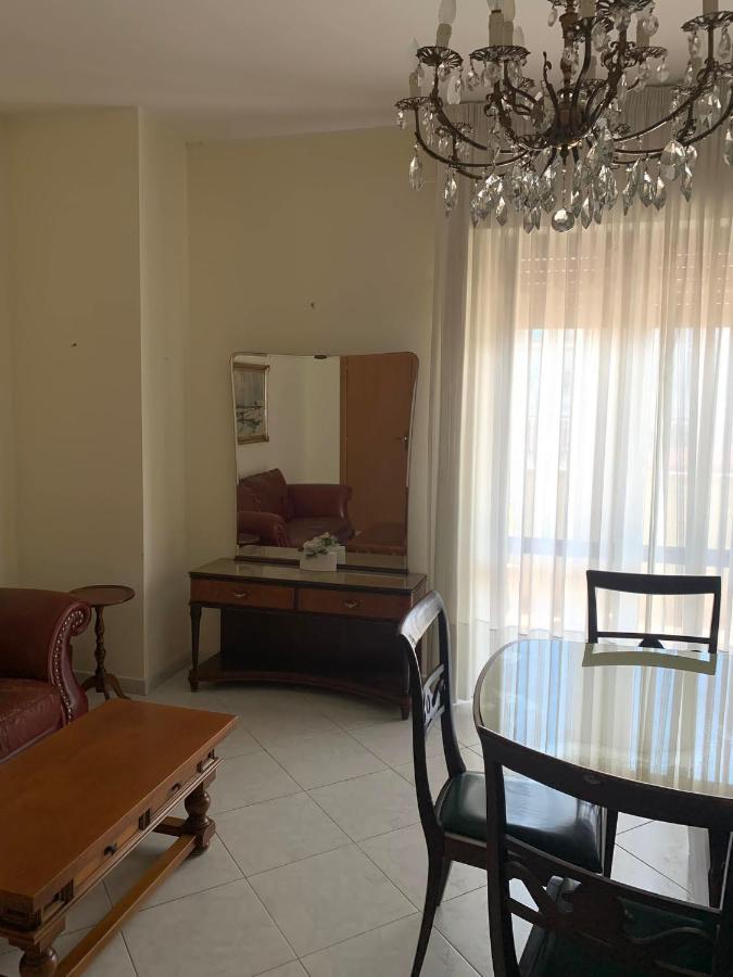 Casa Ninetta Apartment Bari Bagian luar foto