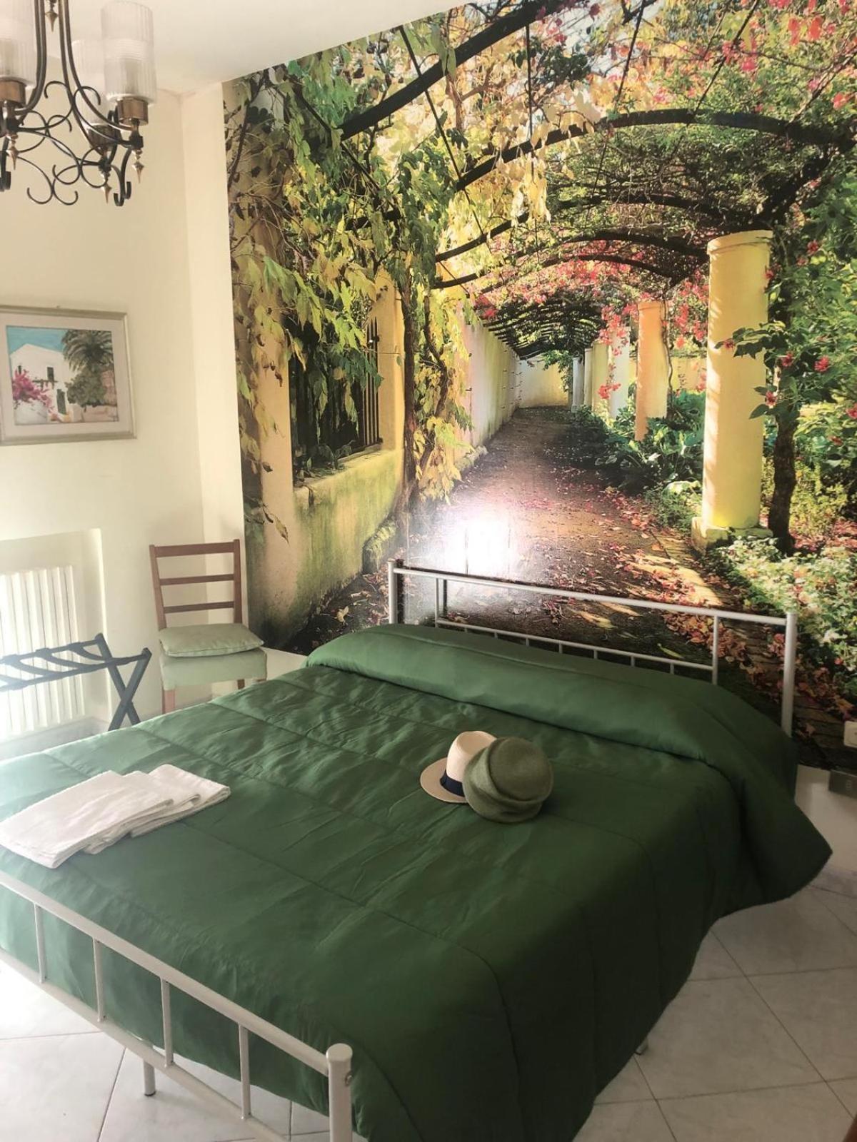Casa Ninetta Apartment Bari Bagian luar foto